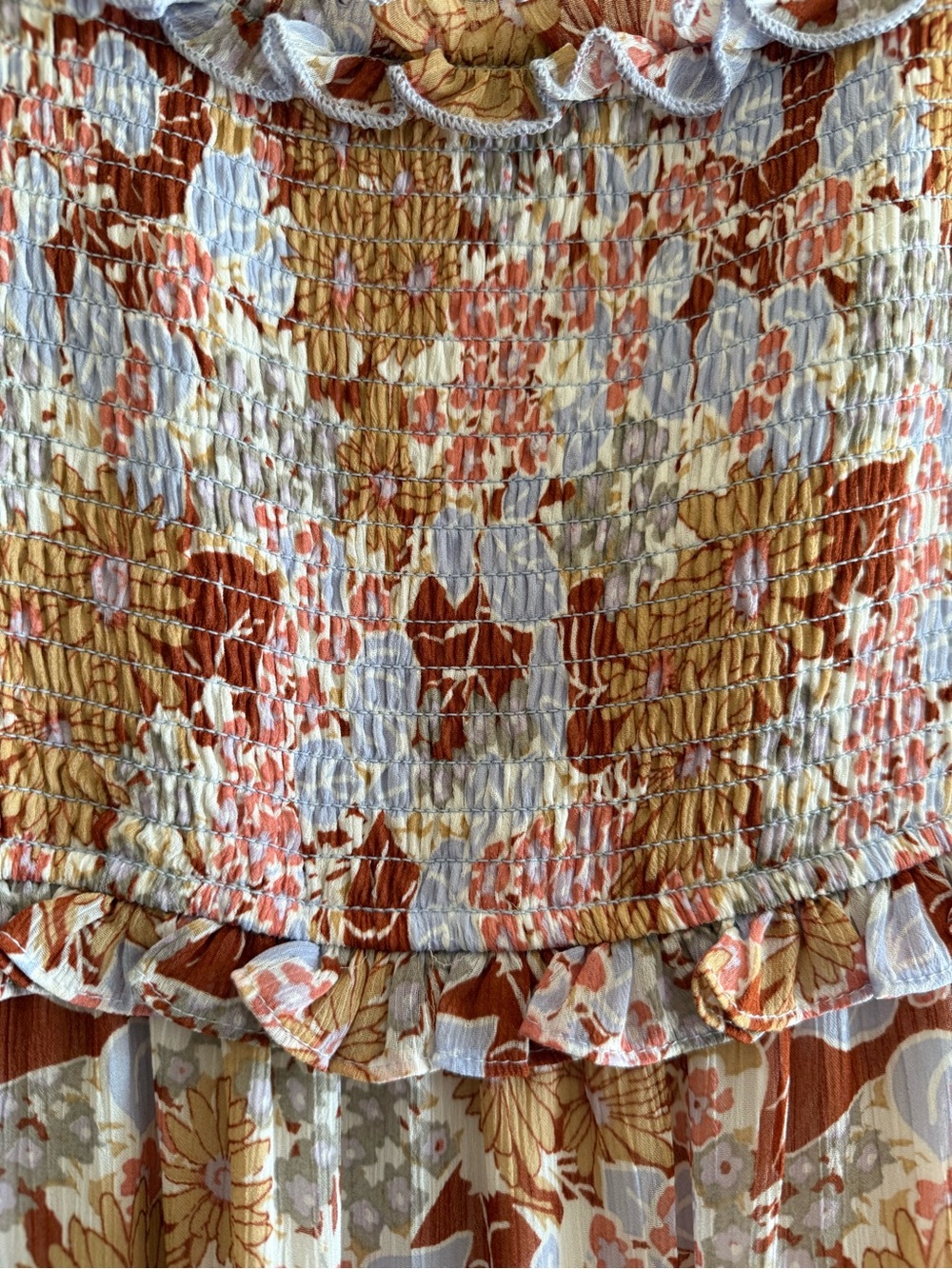 ASTR The Label, small, rust blue floral smocked tiered midi dress - Picture 5 of 14